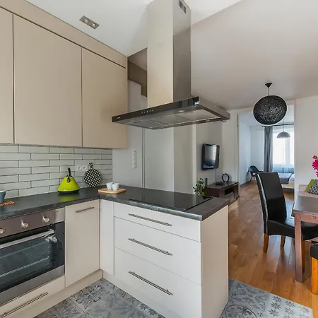 Dworzec P&o Serviced 바르샤바