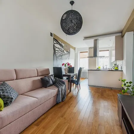 Dworzec P&o Serviced