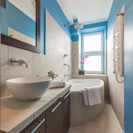 Dworzec P&o Serviced 바르샤바