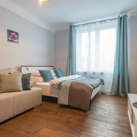 Dworzec P&o Serviced