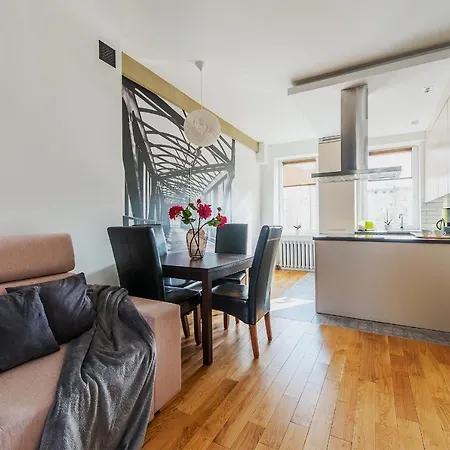 Dworzec P&o Serviced *