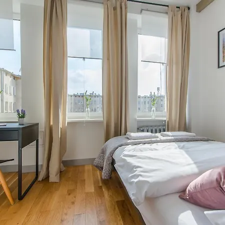 Dworzec P&o Serviced Varsóvia