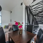 Dworzec P&o Serviced Appartement *